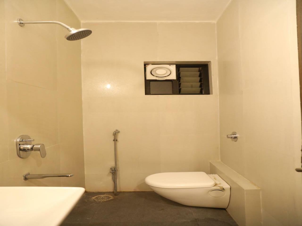 Oyo 14523 Hotel Al Zamzam Nagpur Eksteriør billede